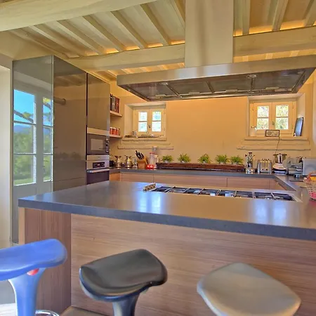 Edo By Posarellivillas فيلة كورتونا